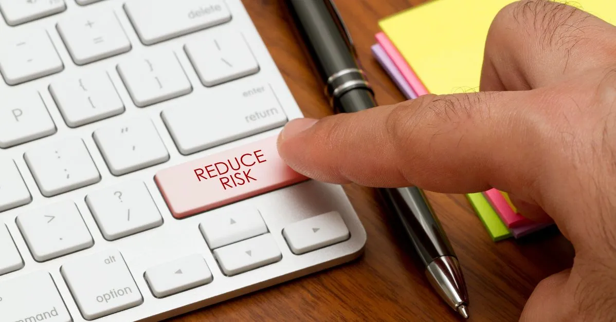 (reduce risk button)